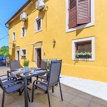 Apartmán House Aves 2 Kaštelir Exteriér fotografie