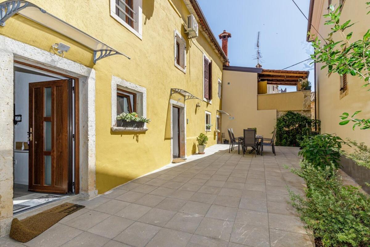 Apartmán House Aves 2 Kaštelir Exteriér fotografie