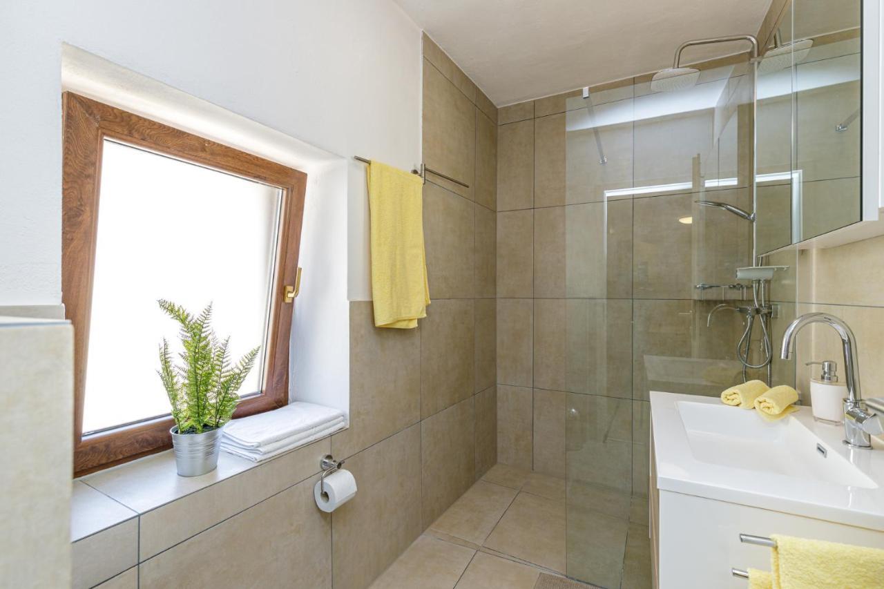 Apartmán House Aves 2 Kaštelir Exteriér fotografie
